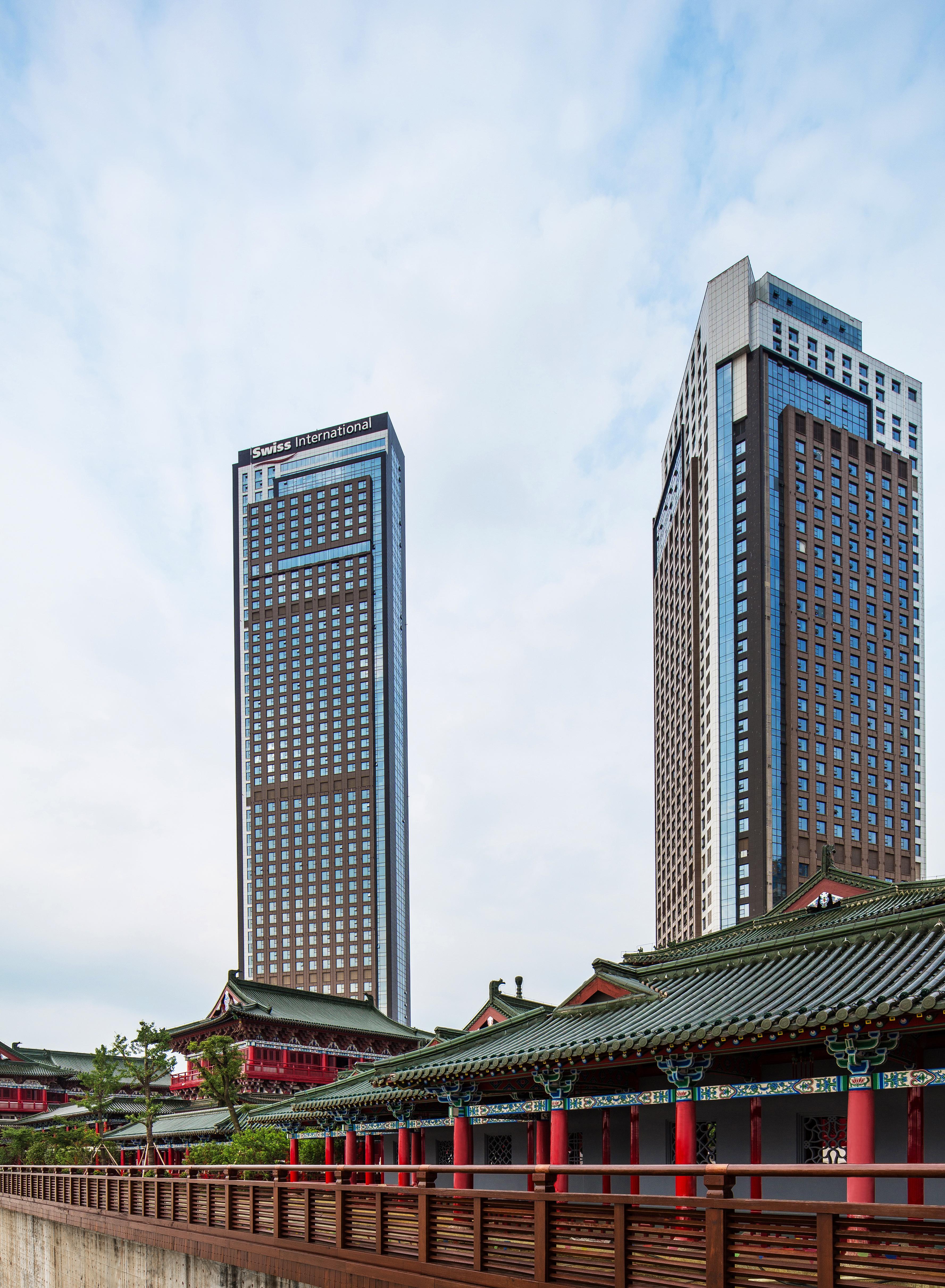 Swiss Grand Nanchang Nanchang  Exteriör bild